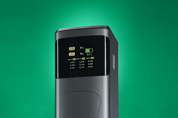 Estación de energía con indicador preciso de batería, capacidad de 24 000 mAh y celdas certificadas.